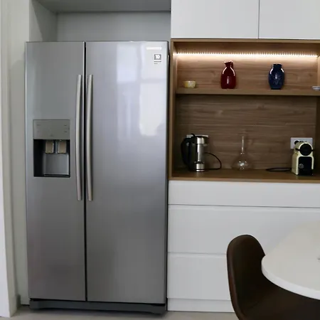 Spacieux Et Renove Au Coeur De Biarritz, A Deux Pas De La Et Des Commerces - Fr-1-239-802 *