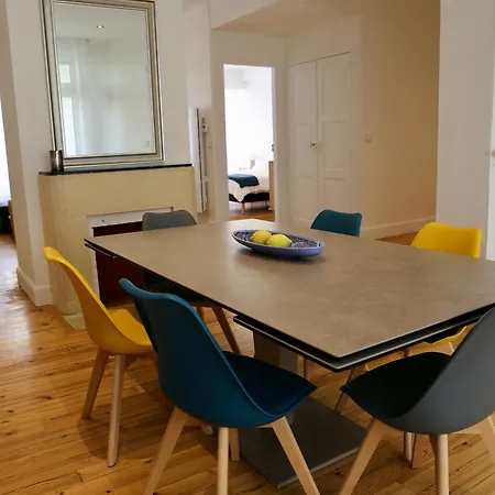 Apartment Spacieux Et Renove Au Coeur De Biarritz, A Deux Pas De La Et Des Commerces - Fr-1-239-802 Biarritz